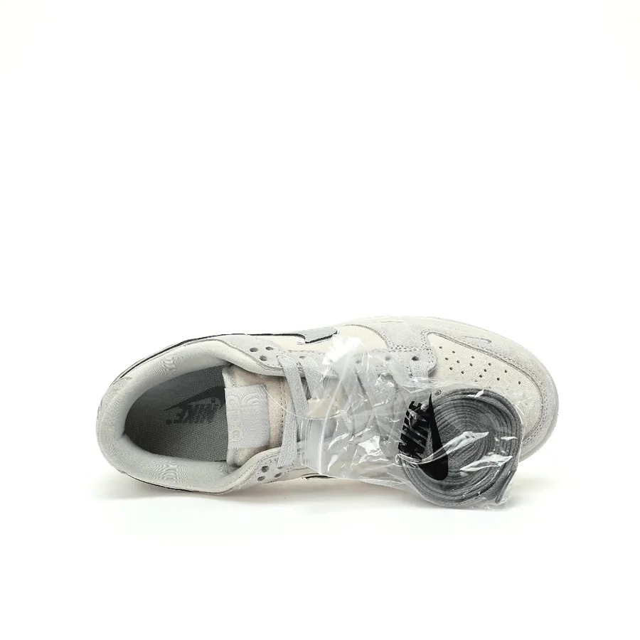 The North Face x G x SB Dunk Low Comme des Garcons Edition