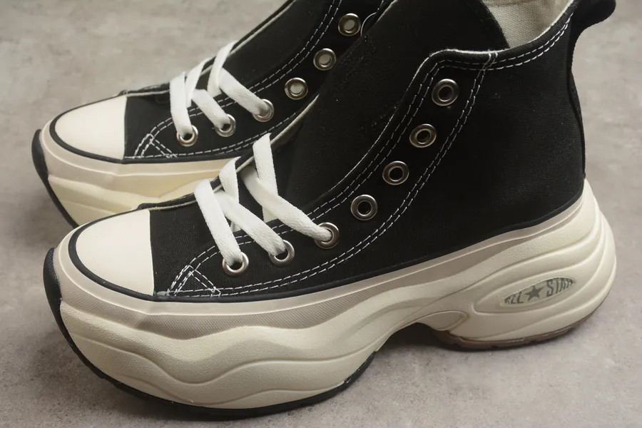 CONVERSE SURGE TRAINER REACT 2.0 Retro Thick Sole