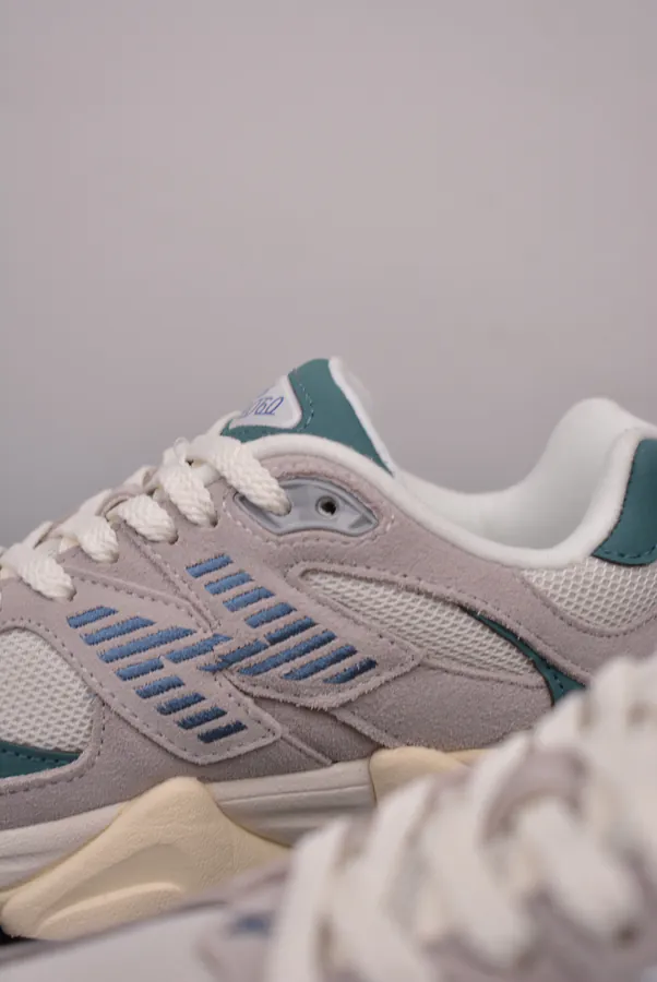 Joe Freshgoods x New Balance NB9060 Vintage Sneaker