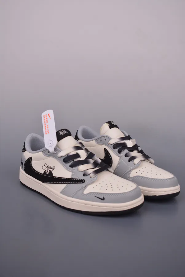 Fraent x Travis Scott x Black 8 Air 1 Low