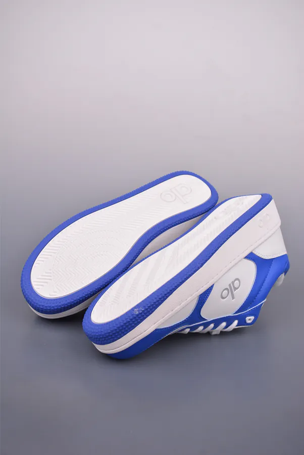 Alo Yoga Recovery Mode Low Top Sneaker