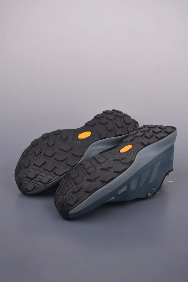 ARC KONSEAL LT W Technical Trail Running Shoe