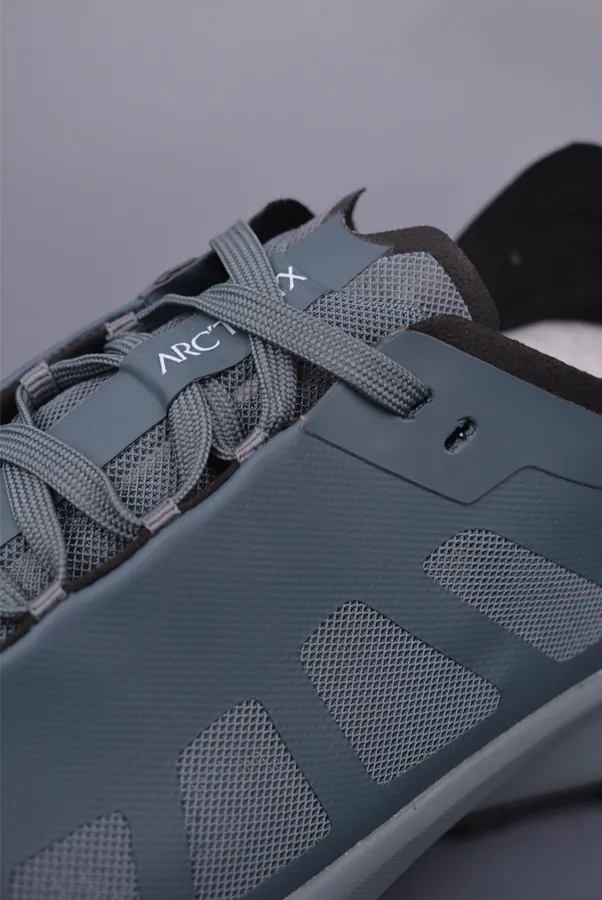 ARC KONSEAL LT W Technical Trail Running Shoe