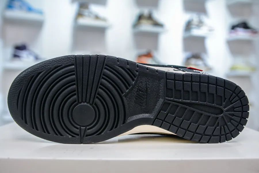 SB Dunk Low x The North Face Black and White Triple Stripe