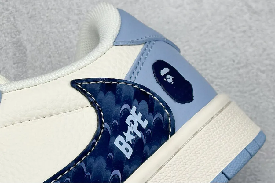 Travis Scott x Air 1 Low Reverse Blue and White Swoosh Low Top