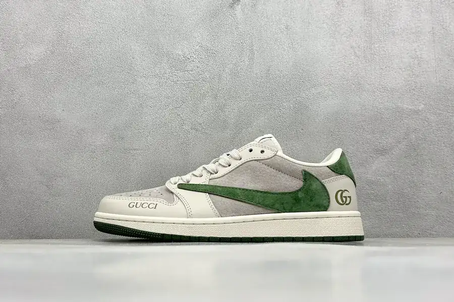 Fraent x Travis Scott x Air 1 Low 三方联名低帮倒钩鞋