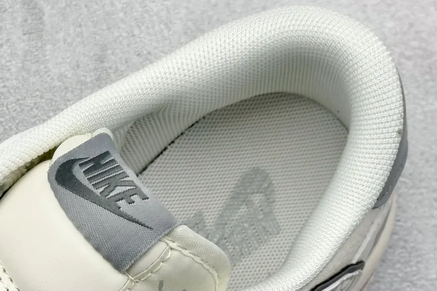 Travis Scott x Fraent Design x Air 1 Low OG SP 1 Cultural Casual Sneakers