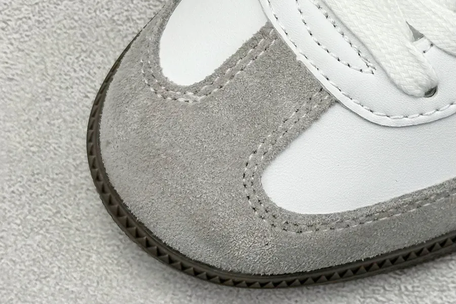 PUM Original Samba OG Retro Classic Lightweight Sneaker