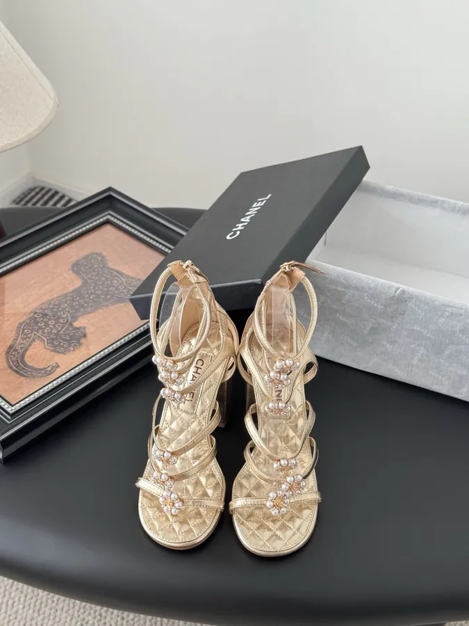 Chanel 25P New Camellia Sandals