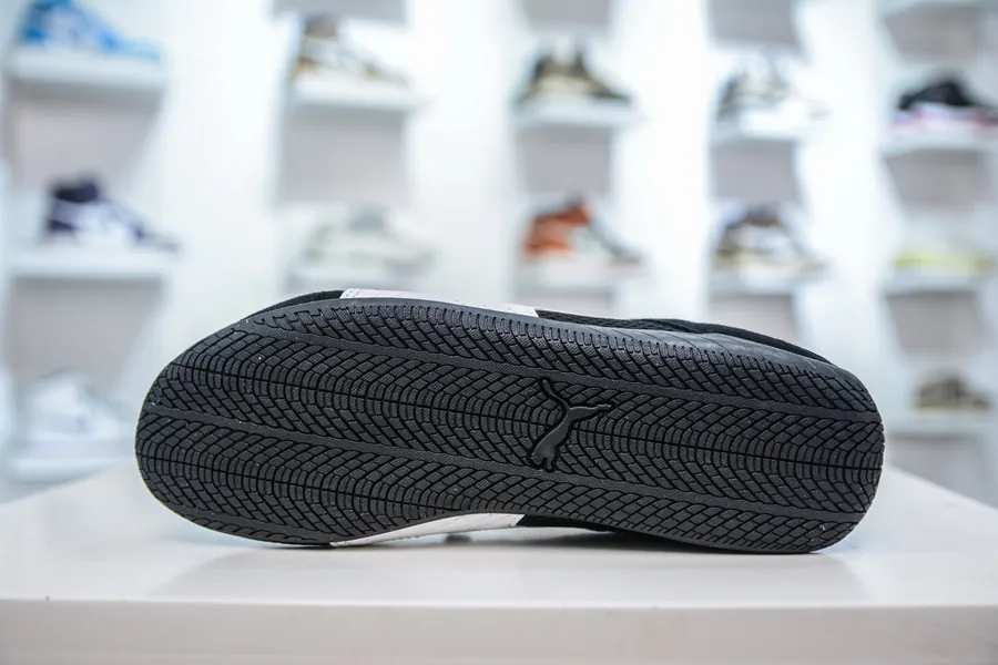 PUM Speed Go Low Top Racing Sneakers