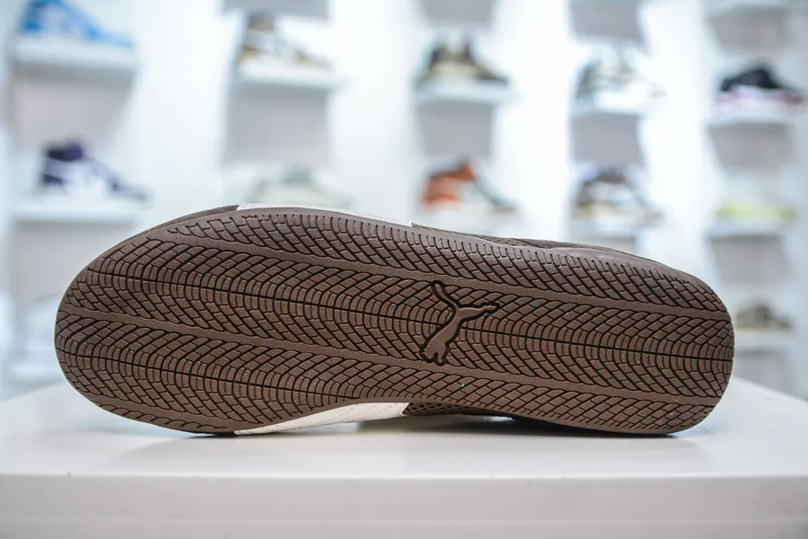 PUM Speed Go Low Top Sneaker with Retro Design