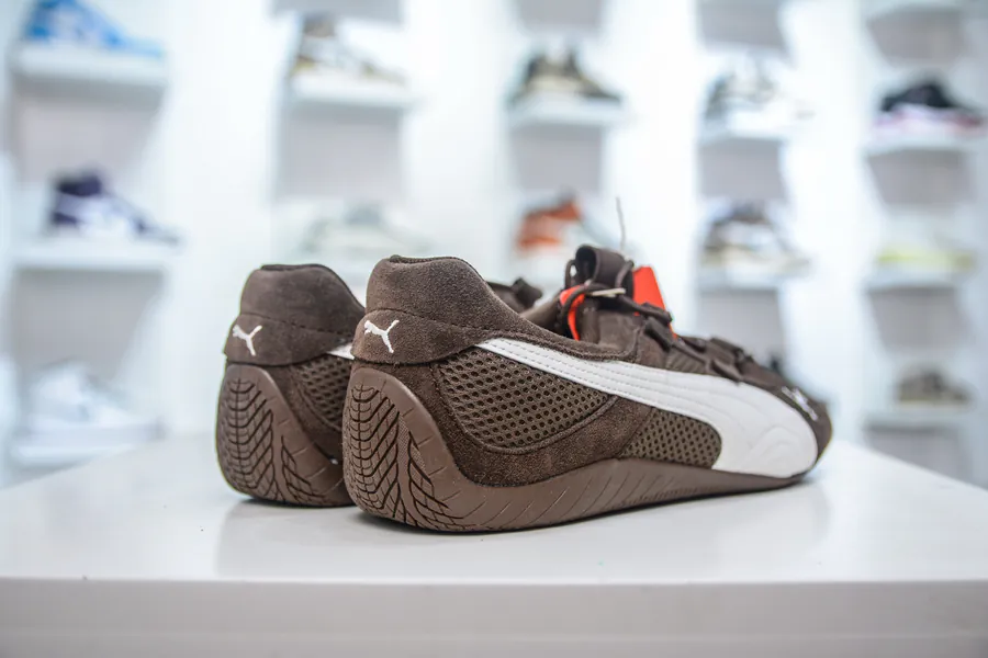 PUM Speed Go Low Top Sneaker with Retro Design