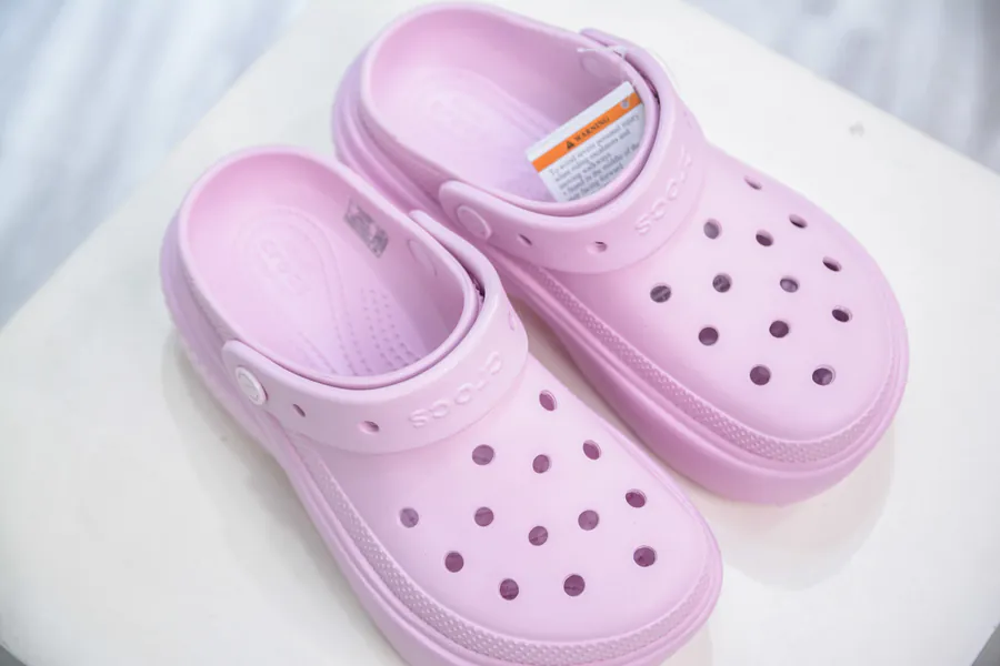 Crocs K骆驰 Snowflake Pink Bucket Bag