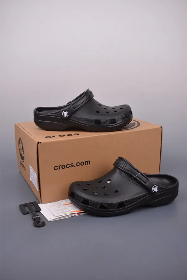 Crocs Starlight Sandals Lightweight Comfort for Summer and Beach
