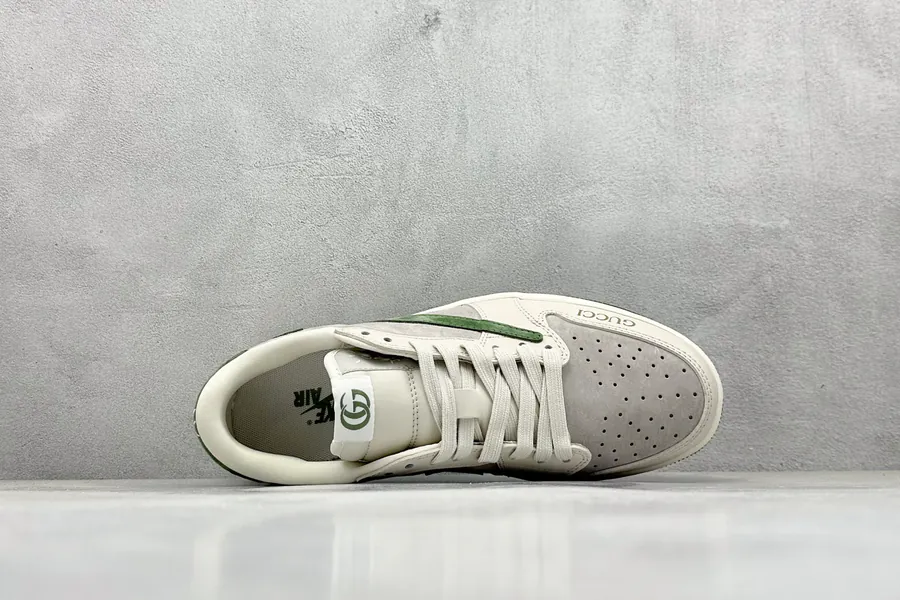 Fraent x Travis Scott x Air 1 Low 三方联名 Low Top Sneaker