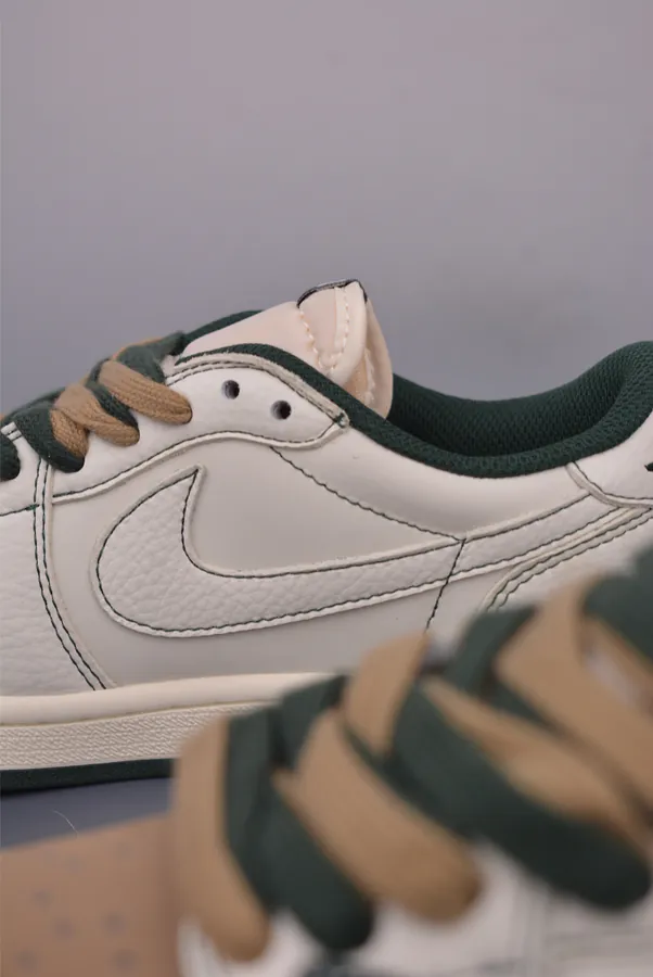 Fraent x Travis Scott x Air 1 Low OG Edition