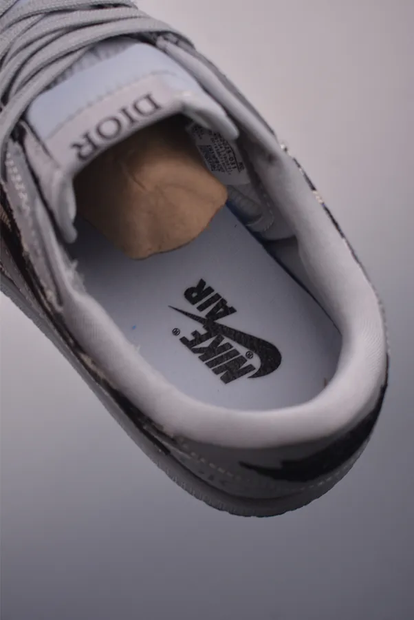 Fraent x Travis Scott x Air 1 Low 三方联名 Low Top