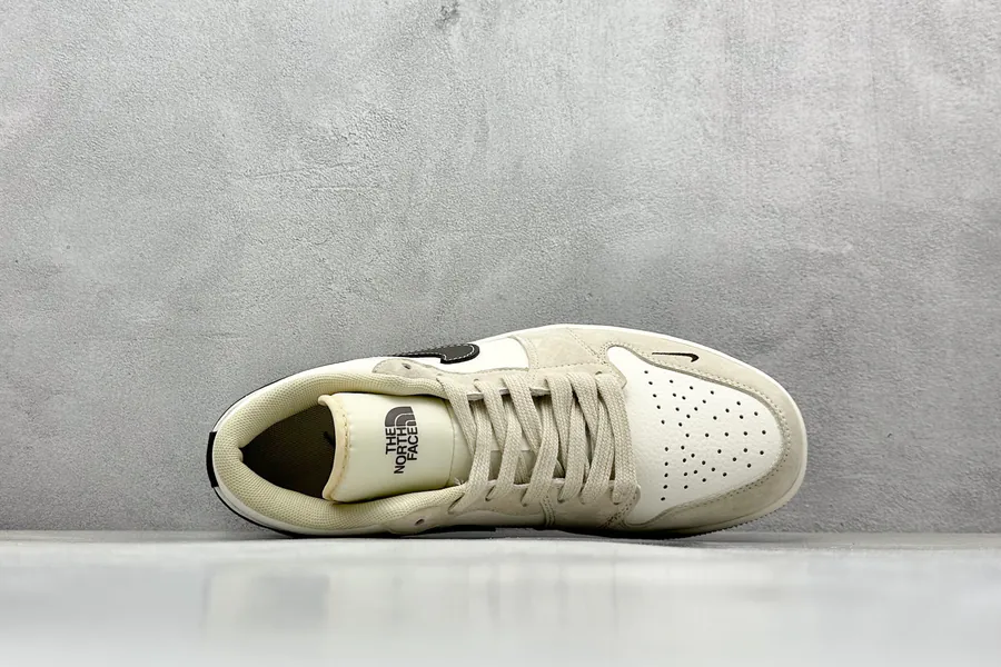 Fraent x Travis Scott x Air 1 Low 三方联名 Low Sneaker
