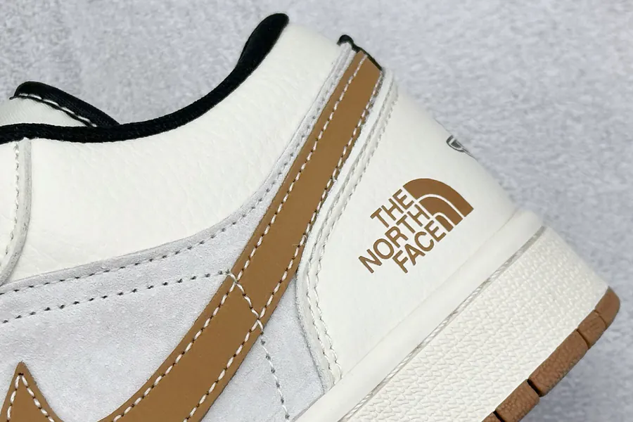Fraent x Travis Scott x 1 Low Exclusive Original