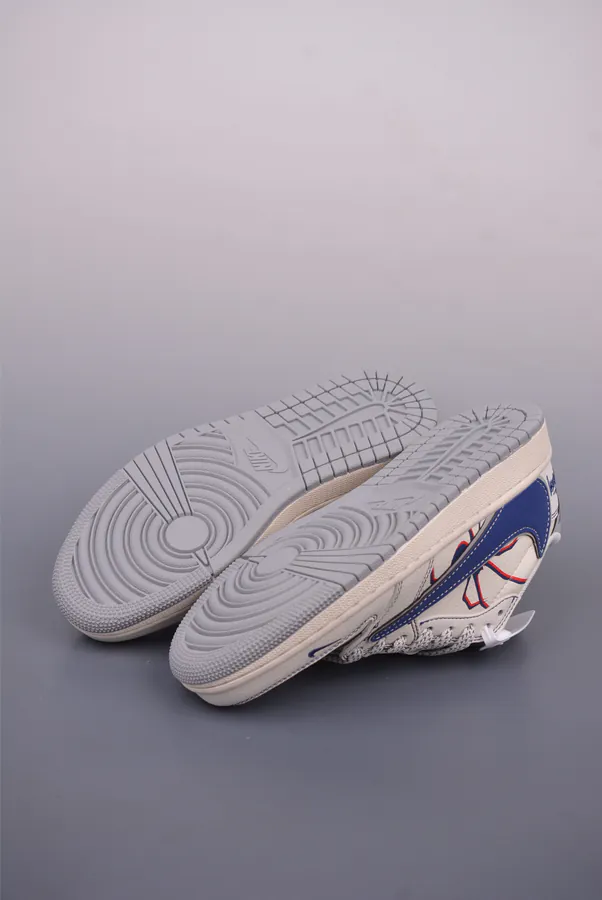 Fraent x Travis Scott x Air 1 Low 三方联名 Low Top Sneaker