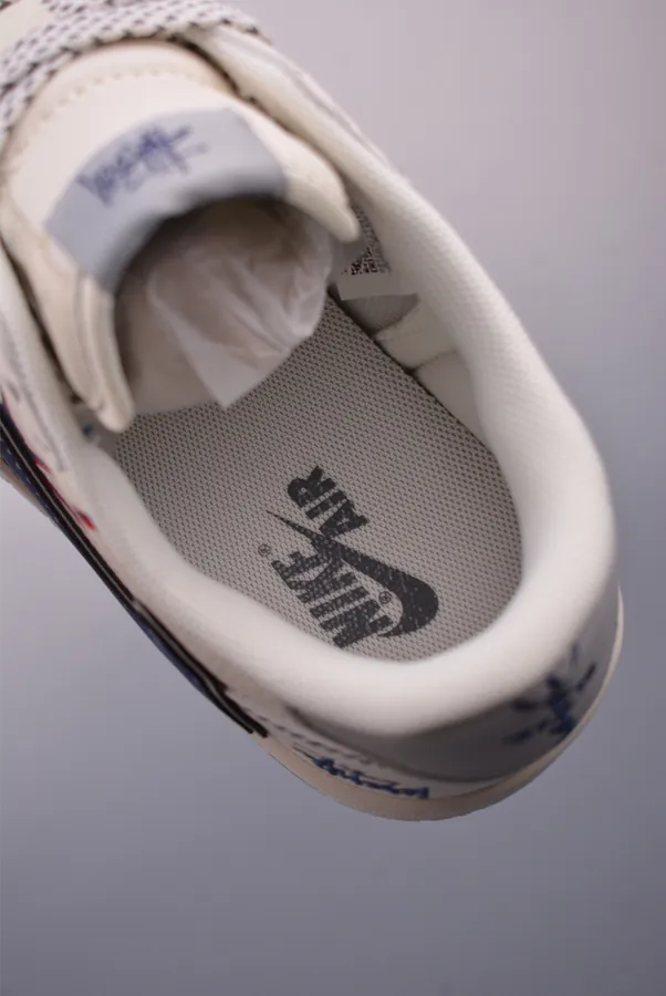 Fraent x Travis Scott x Air 1 Low 三方联名 Low Top Sneaker