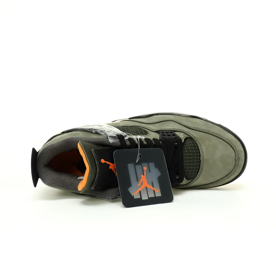 UNDEFEATED x Air 4 Retro Mid 20th Anniversary Edition