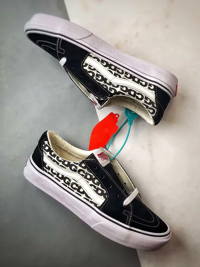 SK8 Low x G Collaboration Low Top Sneaker