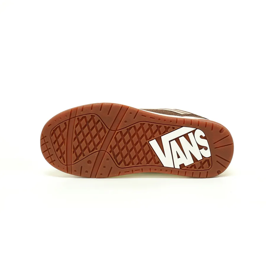 VAN Upland Skate Low Retro Sneaker with Thick Sole