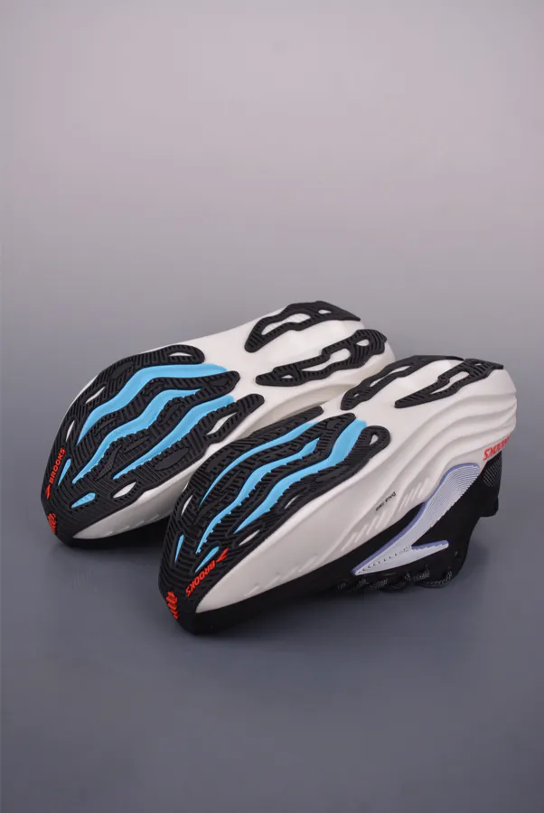 Brooks Hyperion Max 2 Lightweight Running Shoes