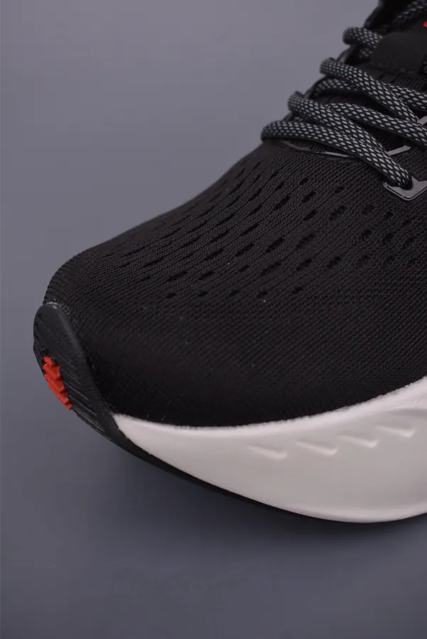 Brooks Hyperion Max 2 Lightweight Running Shoes