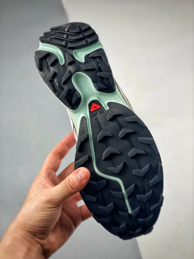 Salomon XT 6 Vintage Tech Sneaker