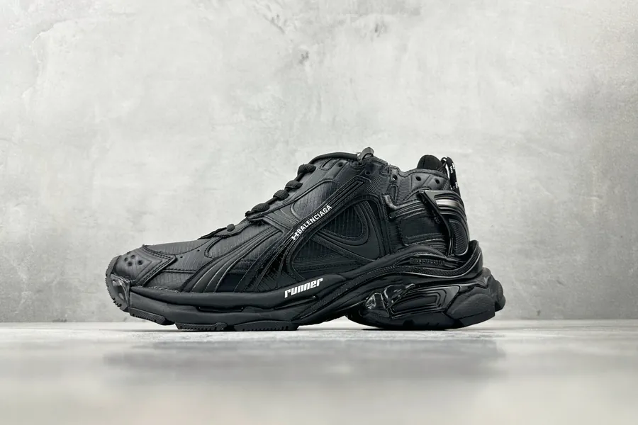 BAL Runner Black