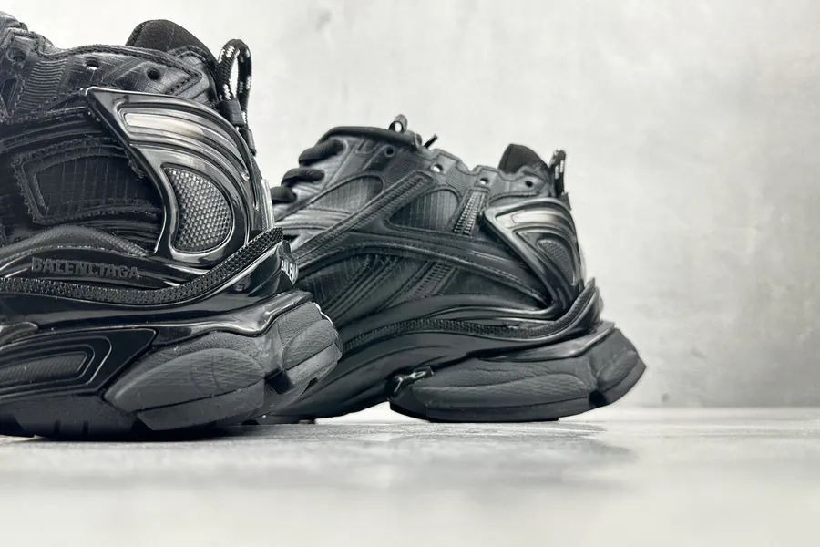 BAL Runner Black