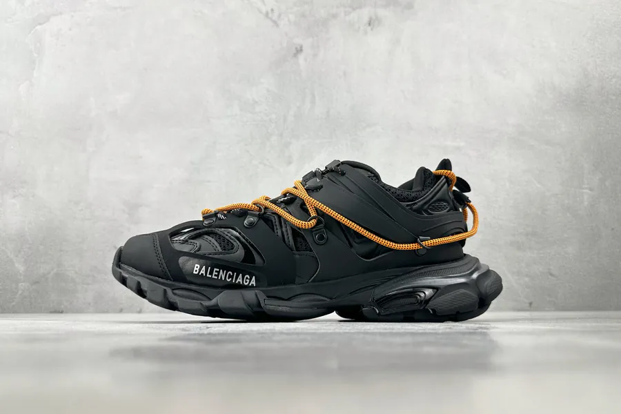 BAL Tra Trail Black