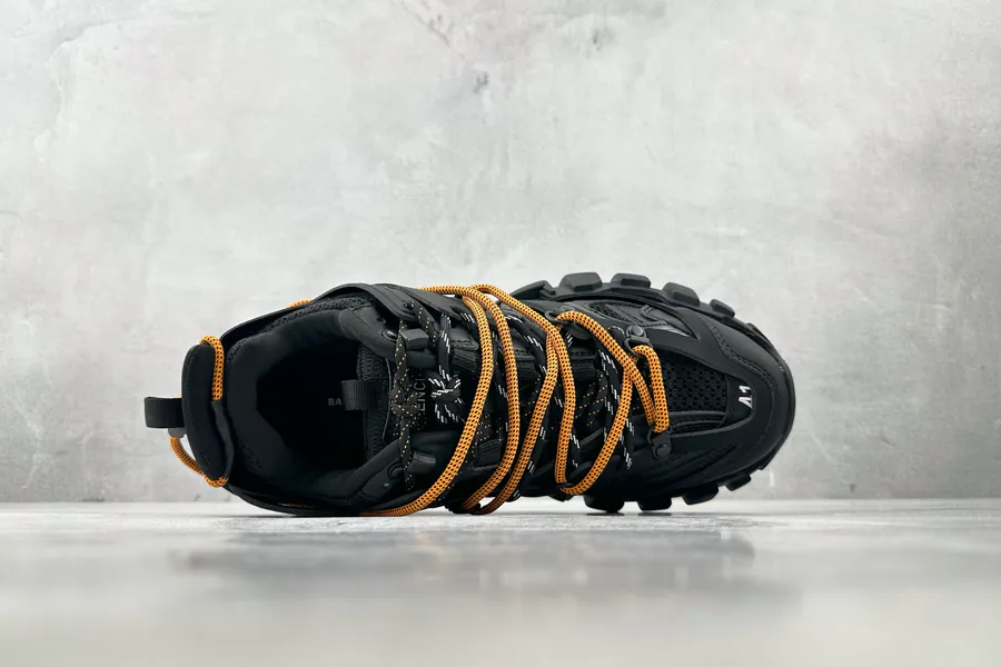 BAL Tra Trail Black