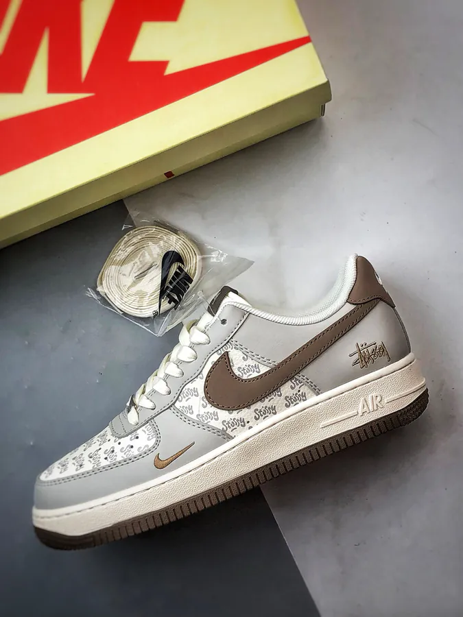 Stussy x Air Force 1 Low Print Sneaker