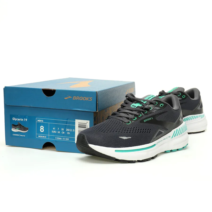 Brooks Adrenaline GTS 23 Lightweight Running Shoe with Enhanced Cushioning