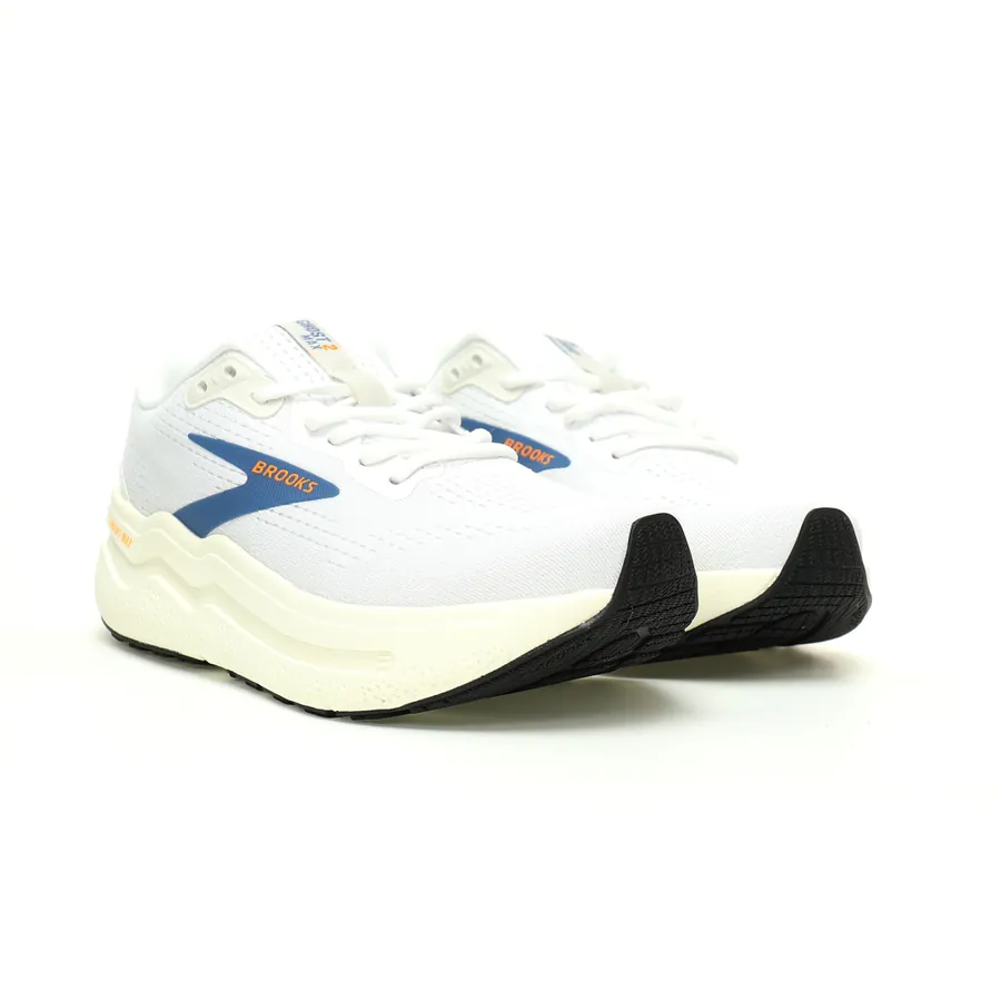 Brooks Ghost Max 2 Premium Running Shoe with Wide Fit and Enhanced Cushioning
