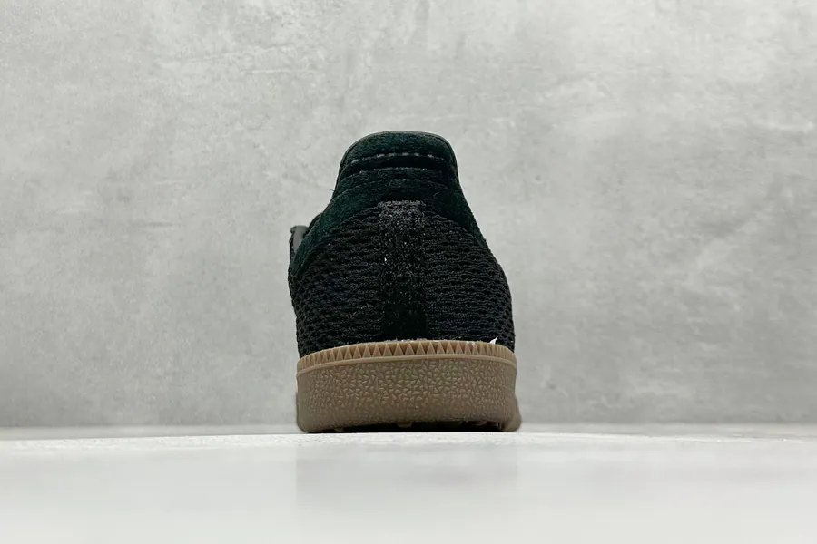 AD Originals Samba OG Training Shoes in Black