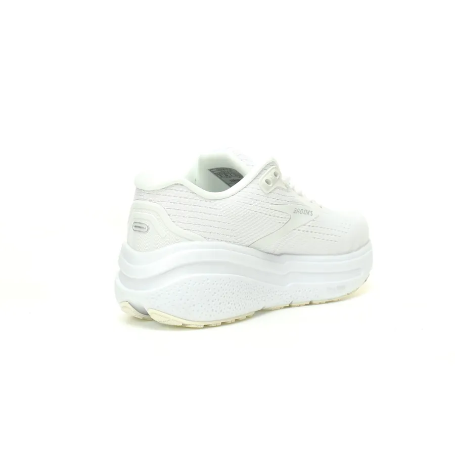 Brooks Ghost Max 2 Premium Running Shoes with Wide Fit and Enhanced Cushioning