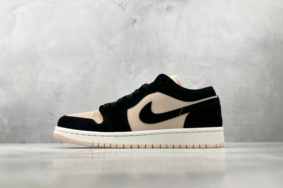Jordan Air Jordan 1 Guava Ice