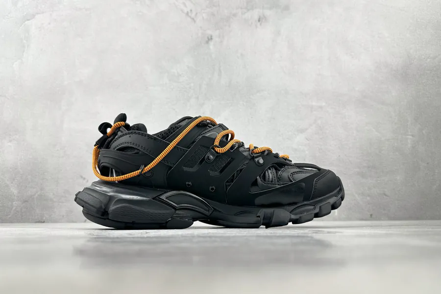 BAL Tra Trail Black