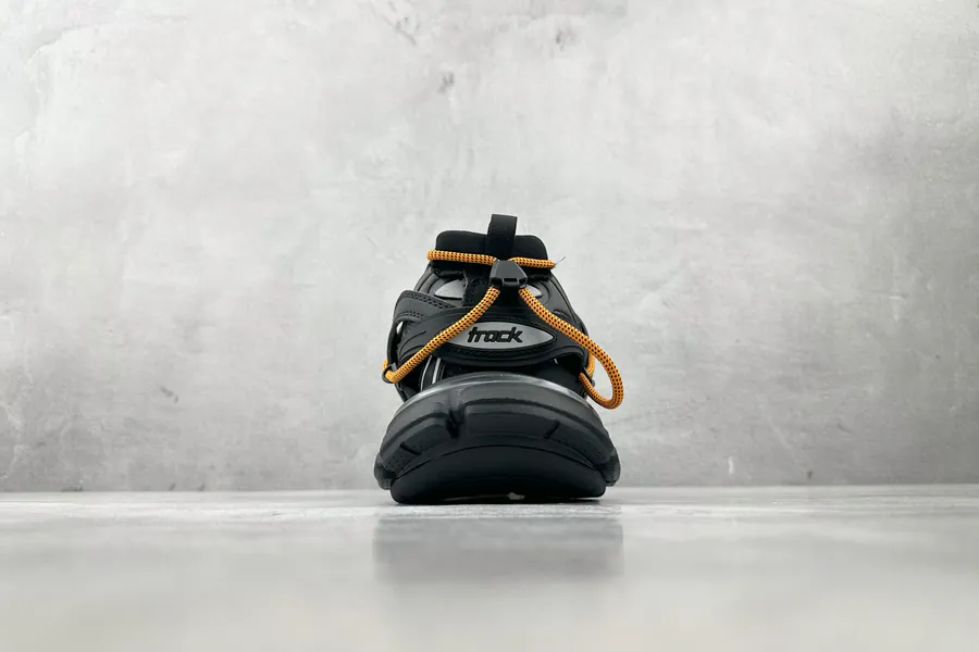 BAL Tra Trail Black