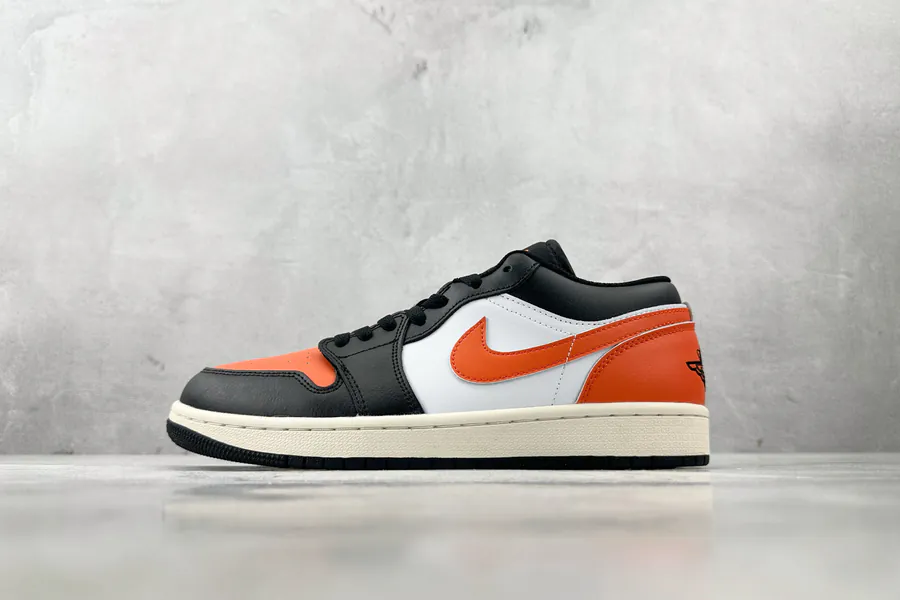 Exclusive Original Jordan Air Jordan 1 Black and White
