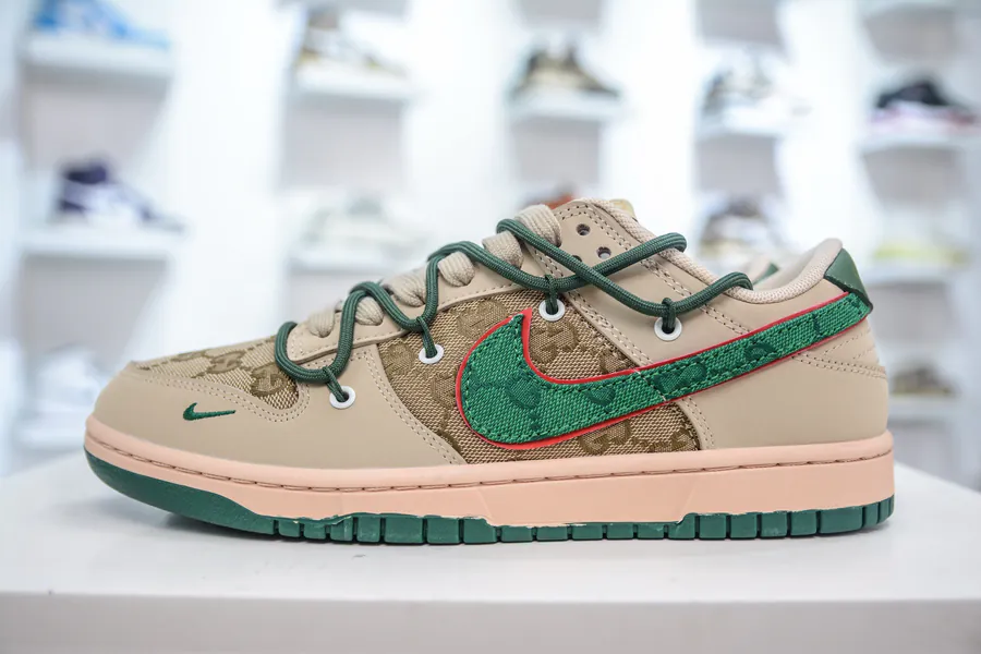 SB Dunk Low x Collaboration Brown Green Straps
