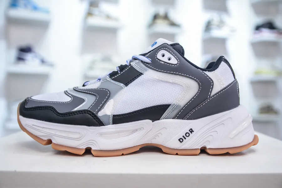 DIO Low Top Mesh Sneakers with Logo