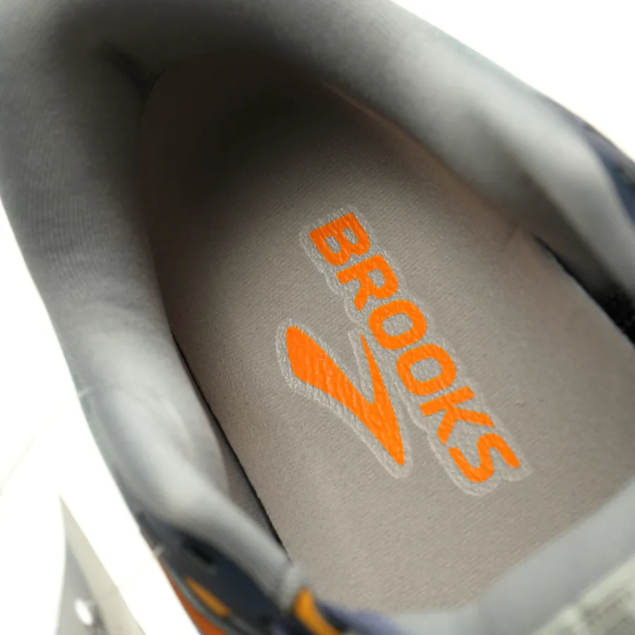Brooks Adrenaline GTS 23 Low Top Running Shoes with Breathable Cushioning