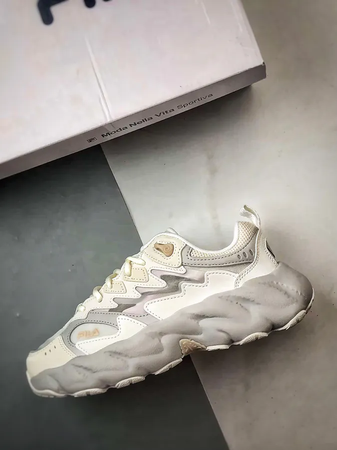 Fila Fern 2.0 Sneaker in White and Gray