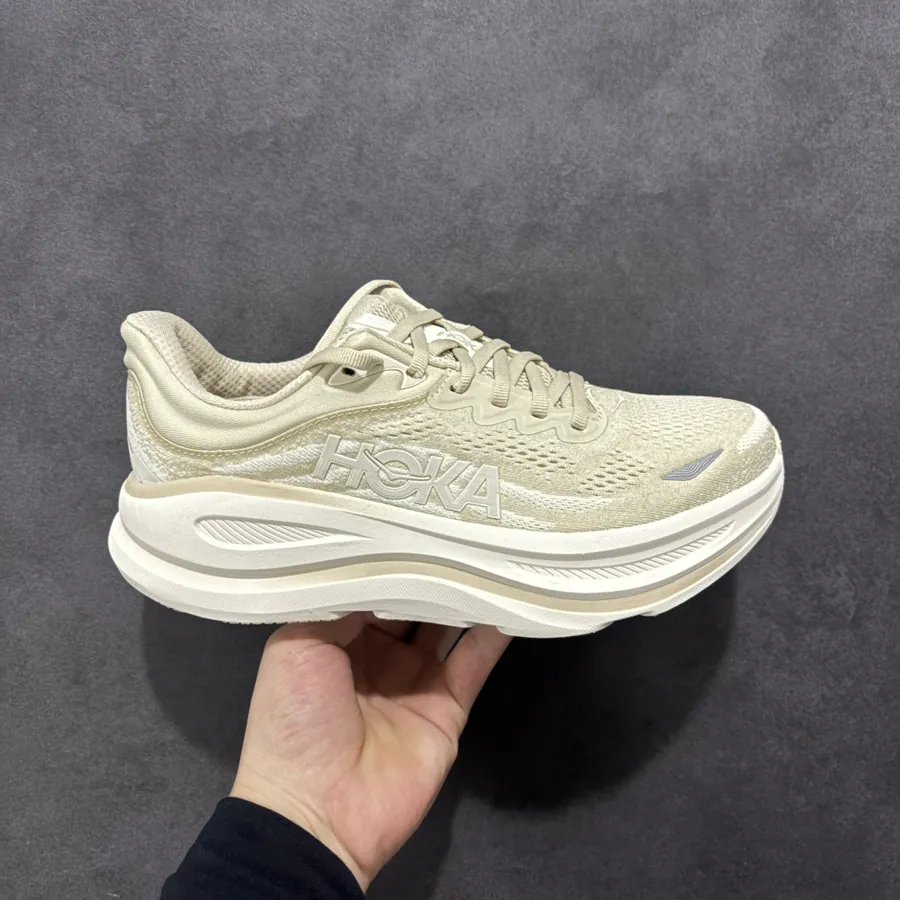 Hoka One One Bondi 9 Wide Comfortable and Durable Running Shoes