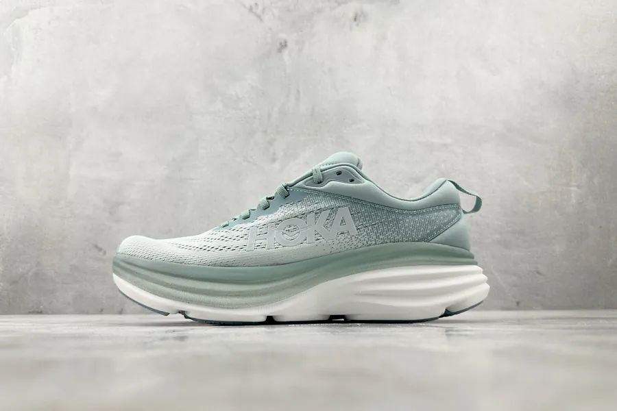 Hoka One One Bondi 8 in Ice Flow Blue